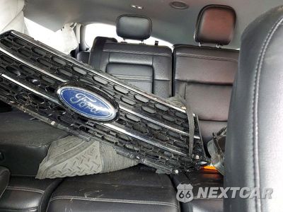 Zdjęcie 10 z 13 samochodu: 2020 FORD EXPLORER XLT VIN:1FMSK8DH4LGC78408 - miniatura