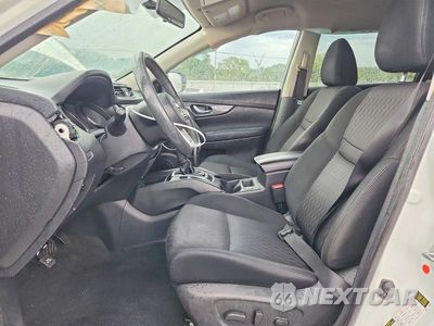 Zdjęcie 7 z 13 samochodu: 2017 NISSAN ROGUE SV VIN:KNMAT2MV7HP603186 - miniatura