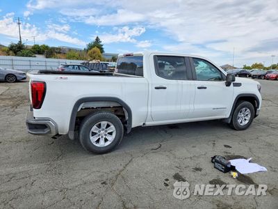 Trzecie zdjęcie samochodu z tyłu: 2023 GMC SIERRA K1500 VIN:1GTUUAED4PZ102530 - miniatura