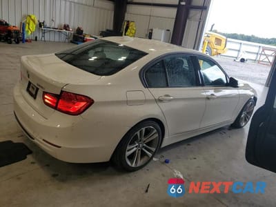 Trzecie zdjęcie samochodu z tyłu: 2014 BMW 328 I VIN:WBA3A5G5XENP32815 - miniatura