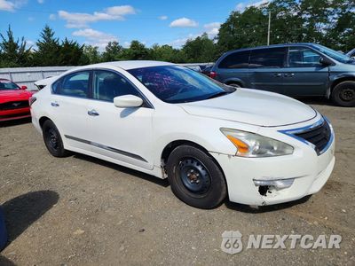 Czwarte zdjęcie samochodu z boku: 2015 NISSAN ALTIMA 2.5 S VIN:1N4AL3AP7FC199876 - miniatura