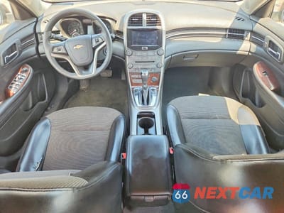 Zdjęcie 8 z 12 samochodu: 2013 CHEVROLET MALIBU 1LT VIN:1G11C5SA2DF146040 - miniatura