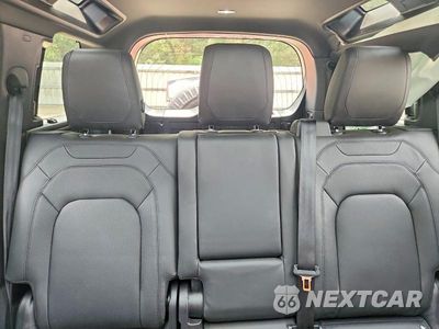 Zdjęcie 10 z 13 samochodu: 2024 LAND ROVER DEFENDER 110 S VIN:SALEJEEX3R2350416 - miniatura