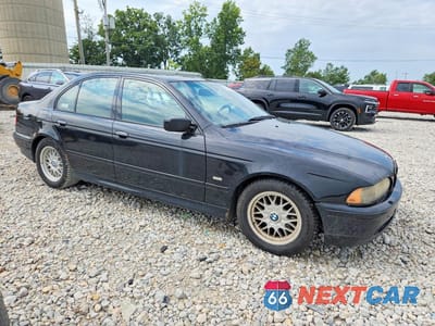 Czwarte zdjęcie samochodu z boku: 2001 BMW 540 I VIN:WBADN53431GC98356 - miniatura