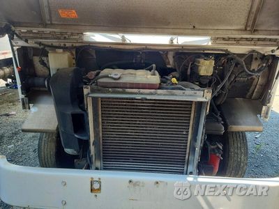 Zdjęcie 12 z 13 samochodu: 2008 FREIGHTLINER MT45 DELIVERY TRUCK VIN:4UZAANDU88CZ83625 - miniatura