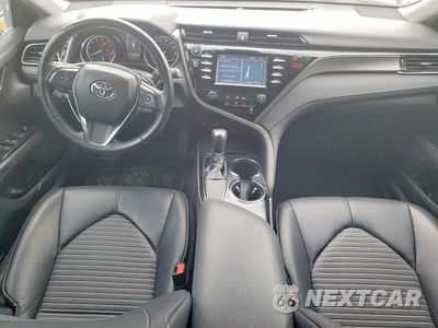 Zdjęcie 8 z 12 samochodu: 2019 TOYOTA CAMRY SE VIN:4T1B11HK8KU830315 - miniatura