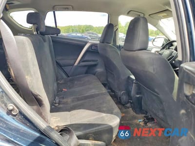 Zdjęcie 11 z 13 samochodu: 2018 TOYOTA RAV4 LE VIN:JTMBFREV2JJ747207 - miniatura