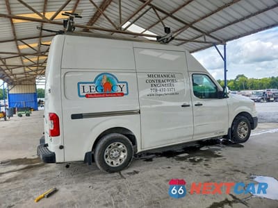 Trzecie zdjęcie samochodu z tyłu: 2021 NISSAN NV 2500 SV/3500 S/3500 SV/3500 SL VIN:1N6AF0LY1MN809078 - miniatura