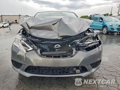 Piąte zdjęcie samochodu w środku: 2019 NISSAN SENTRA SV VIN:3N1AB7AP1KY374051 - miniatura