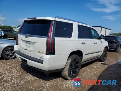 Trzecie zdjęcie samochodu z tyłu: 2018 CADILLAC ESCALADE PLATINUM VIN:1GYS4DKJ9JR304039 - miniatura