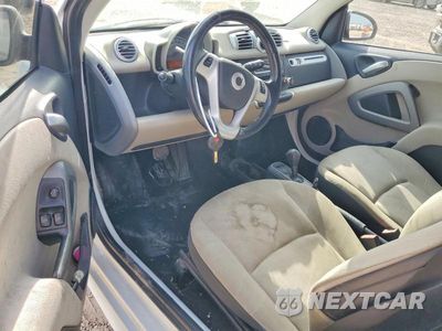 Zdjęcie 8 z 12 samochodu: 2015 SMART FORTWO PURE VIN:WMEEJ3BA6FK806272 - miniatura