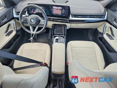 Zdjęcie 8 z 13 samochodu: 2026 BMW X2 XDRIVE28I VIN:WBX63GM03T5466178 - miniatura