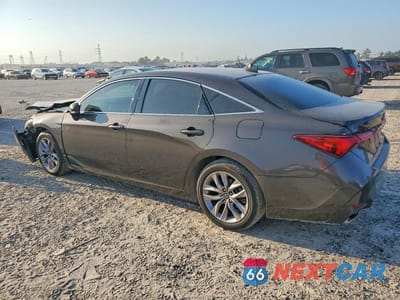 Drugie zdjęcie samochodu z przodu: 2019 TOYOTA AVALON XLE VIN:4T1BZ1FB3KU013099 - miniatura