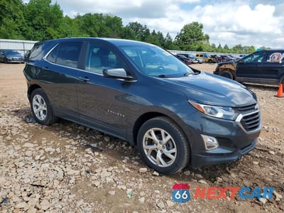 Czwarte zdjęcie samochodu z boku: 2021 CHEVROLET EQUINOX LT VIN:2GNAXUEVXM6135633 - miniatura