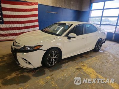 2020 TOYOTA CAMRY SE 4T1G11AK0LU917322 - główne zdjęcie licytacji z USA - miniatura