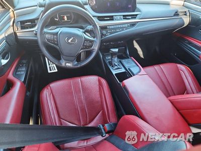 Zdjęcie 8 z 12 samochodu: 2019 LEXUS ES 350 VIN:58ABZ1B17KU010647 - miniatura