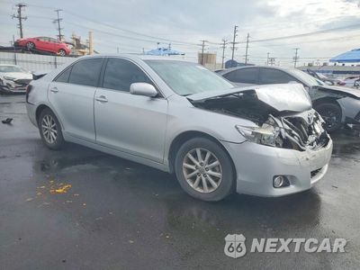 Czwarte zdjęcie samochodu z boku: 2011 TOYOTA CAMRY XLE VIN:4T4BF3EKXBR166462 - miniatura