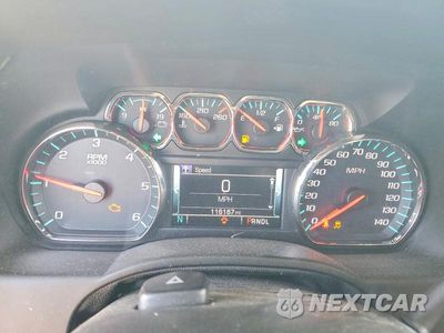 Zdjęcie 9 z 14 samochodu: 2018 CHEVROLET SUBURBAN C1500 PREMIER VIN:1GNSCJKC0JR112265 - miniatura