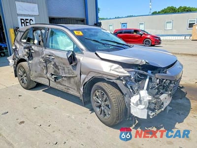 Czwarte zdjęcie samochodu z boku: 2026 TOYOTA RAV4 XLE PREMIUM VIN:2T36CRAV0TC002221 - miniatura