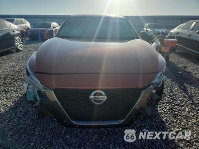 Piąte zdjęcie samochodu w środku: 2021 NISSAN ALTIMA SR VIN:1N4BL4CV7MN351940 - miniatura