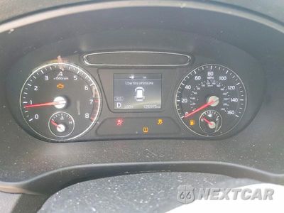 Zdjęcie 9 z 14 samochodu: 2019 KIA SORENTO LX V6 VIN:5XYPG4A51KG492630 - miniatura