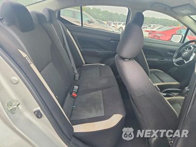 Zdjęcie 10 z 12 samochodu: 2021 NISSAN VERSA SV VIN:3N1CN8EV7ML893622 - miniatura