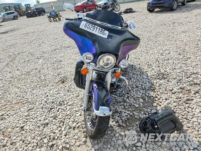 Drugie zdjęcie samochodu z przodu: 2010 HARLEY-DAVIDSON FLHTK VIN:1HD1KEM14AB626153 - miniatura