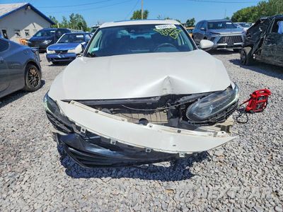 Piąte zdjęcie samochodu w środku: 2019 HONDA ACCORD EX VIN:1HGCV1F43KA140542 - miniatura