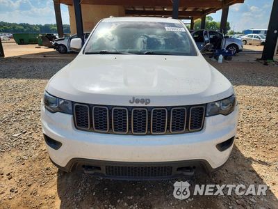 Piąte zdjęcie samochodu w środku: 2016 JEEP GRAND CHEROKEE LAREDO VIN:1C4RJEAG5GC369085 - miniatura