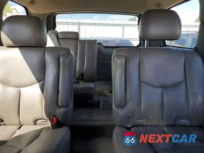 Zdjęcie 10 z 13 samochodu: 2004 CHEVROLET TAHOE K1500 VIN:1GNEK13Z24R257735 - miniatura