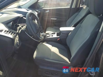 Zdjęcie 7 z 13 samochodu: 2019 FORD ESCAPE SE VIN:1FMCU9GD6KUA69359 - miniatura