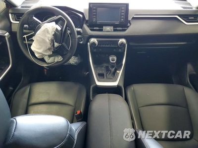 Zdjęcie 8 z 13 samochodu: 2022 TOYOTA RAV4 XLE PREMIUM VIN:2T3A1RFV6NW325697 - miniatura