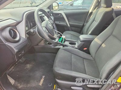 Zdjęcie 7 z 12 samochodu: 2016 TOYOTA RAV4 LE VIN:2T3BFREV4GW434380 - miniatura