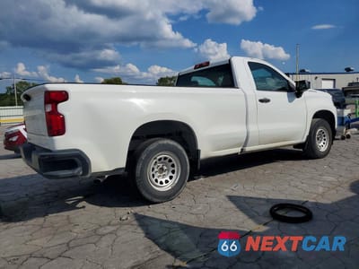 Trzecie zdjęcie samochodu z tyłu: 2020 CHEVROLET SILVERADO C1500 VIN:3GCNWAEH1LG128627 - miniatura