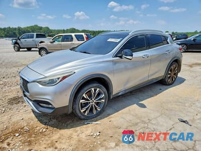 2017 INFINITI QX30 BASE SJKCH5CR6HA022634 - główne zdjęcie licytacji z USA - miniatura