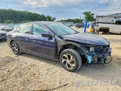 Czwarte zdjęcie samochodu z boku: 2017 HONDA ACCORD LX VIN:1HGCR2F37HA284508 - miniatura