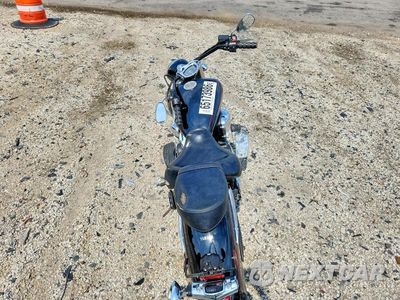 Zdjęcie 6 z 9 samochodu: 2009 YAMAHA XVS1300 A VIN:JYAVP24E59A008987 - miniatura