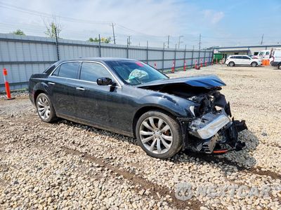 Czwarte zdjęcie samochodu z boku: 2018 CHRYSLER 300 LIMITED VIN:2C3CCAEG3JH167891 - miniatura