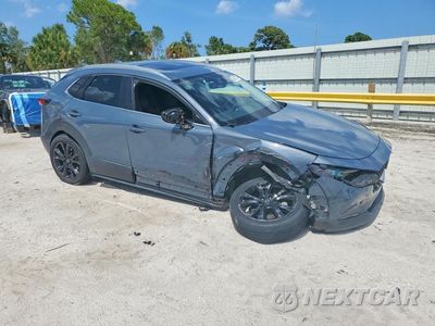 Czwarte zdjęcie samochodu z boku: 2021 MAZDA CX-30 PREMIUM VIN:3MVDMBDY0MM306375 - miniatura