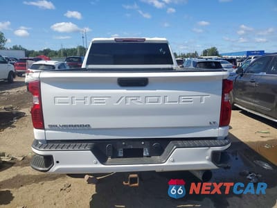 Zdjęcie 6 z 13 samochodu: 2020 CHEVROLET SILVERADO K2500 HEAVY DUTY LT VIN:1GC1YNEYXLF307119 - miniatura