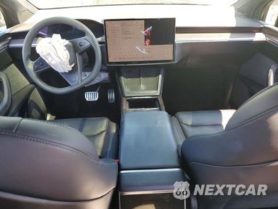 Zdjęcie 8 z 13 samochodu: 2023 TESLA MODEL X VIN:7SAXCAE54PF423131 - miniatura
