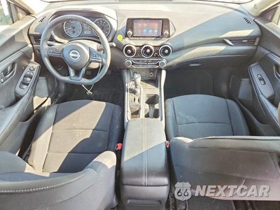 Zdjęcie 8 z 12 samochodu: 2024 NISSAN SENTRA S VIN:3N1AB8BV8RY213614 - miniatura