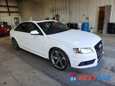 Czwarte zdjęcie samochodu z boku: 2012 AUDI S4 PRESTIGE VIN:WAUKGAFL8CA115730 - miniatura