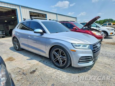 Czwarte zdjęcie samochodu z boku: 2019 AUDI SQ5 PREMIUM PLUS VIN:WA1B4AFY9K2002928 - miniatura
