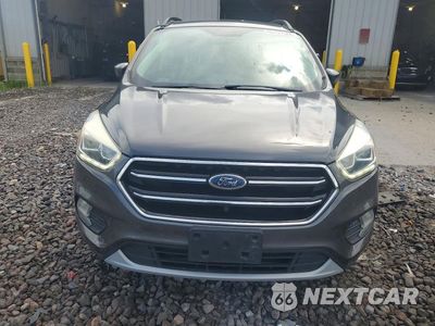 Piąte zdjęcie samochodu w środku: 2017 FORD ESCAPE SE VIN:1FMCU9GD5HUD32806 - miniatura