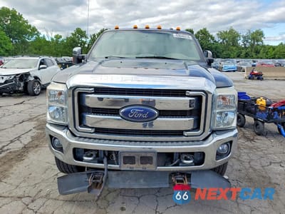 Piąte zdjęcie samochodu w środku: 2015 FORD F350 SUPER DUTY VIN:1FT8W3BT9FEB74655 - miniatura