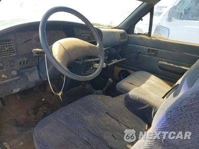 Zdjęcie 8 z 13 samochodu: 1991 TOYOTA PICKUP DELUXE VIN:JT4RN13P7M6020689 - miniatura