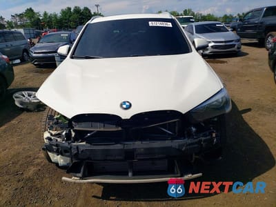 Piąte zdjęcie samochodu w środku: 2018 BMW X1 XDRIVE28I VIN:WBXHT3C37J5L30999 - miniatura