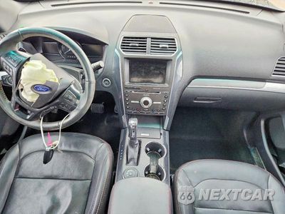 Zdjęcie 8 z 13 samochodu: 2018 FORD EXPLORER SPORT VIN:1FM5K8GT4JGA38320 - miniatura