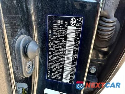 Zdjęcie 10 z 10 samochodu: 2019 TOYOTA COROLLA LE VIN:5YFBURHE5KP867419 - miniatura